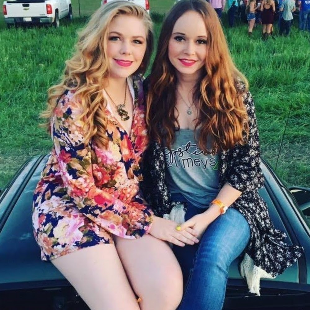 Meet your Posher, Micayla